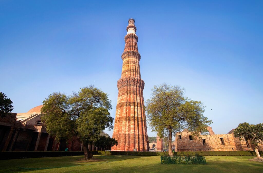 qutub minar, delhi monument, fort, landscape, qutub minar, qutub minar, qutub minar, qutub minar, qutub minar